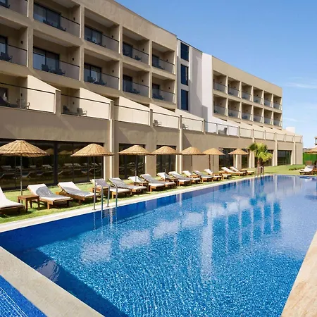 Ramada By Wyndham Hotel *