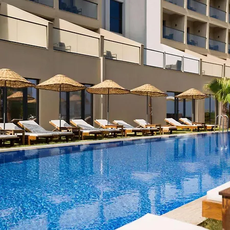 Ramada By Wyndham Hotel *