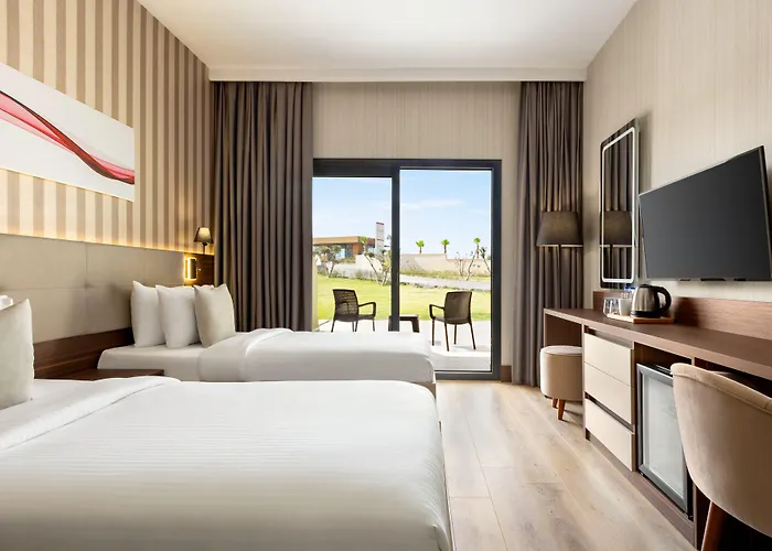 Hotell Ramada By Wyndham Çeşme