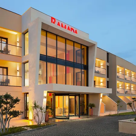 Ramada By Wyndham Hotel Çeşme