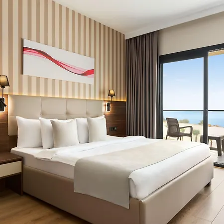 Ramada By Wyndham Hotel Çeşme