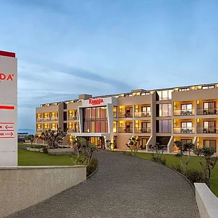 Hotel Ramada By Wyndham Çeşme