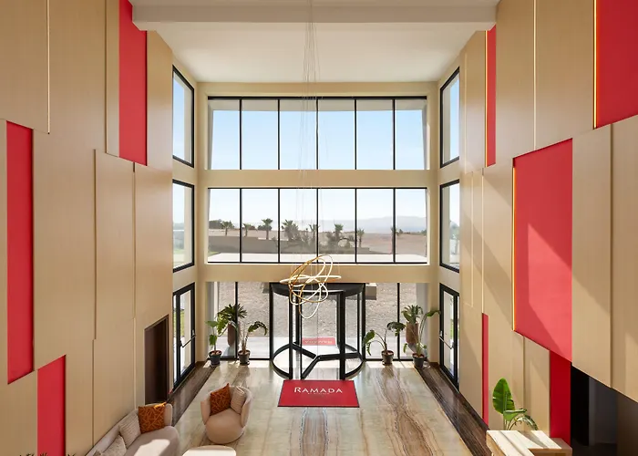 Ramada By Wyndham 酒店 Çeşme