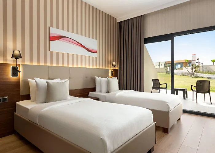 Hotel Ramada By Wyndham Çeşme